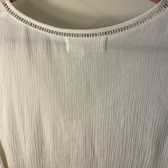 Hippie Rose tie button down. - Picture 5 of 5